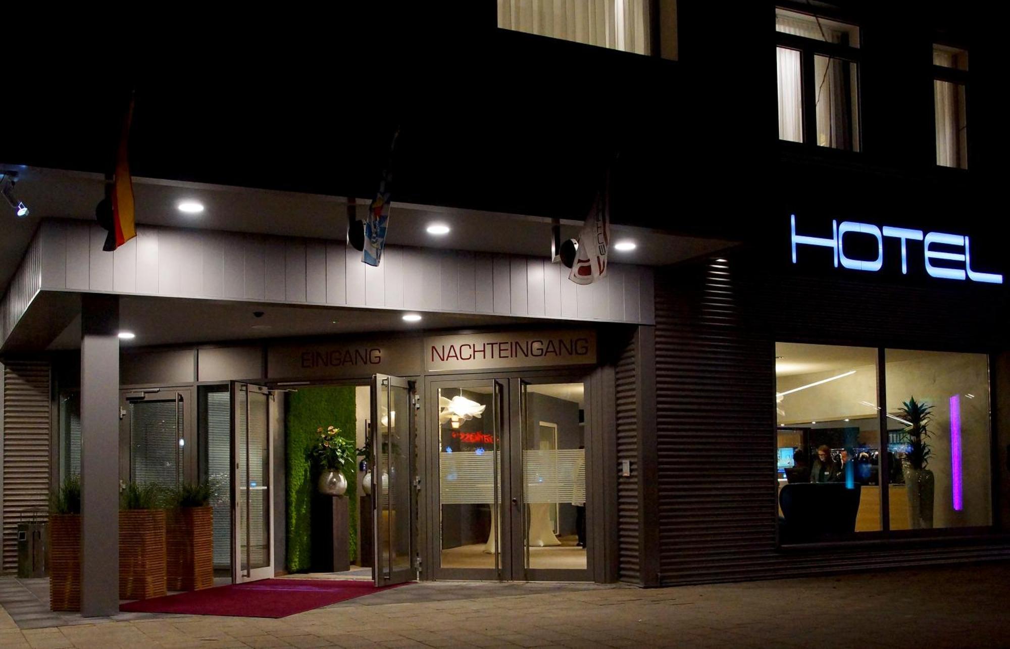 Centrale Hotel und Restaurant Waldkraiburg Camera foto